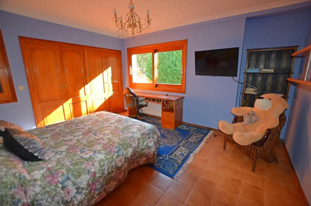 Detached house with pool for sale in BASTIDA, imagen 39