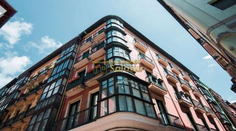 Foto 5 de Piso de alquiler en Jardines Kalea, Casco Viejo, Bizkaia