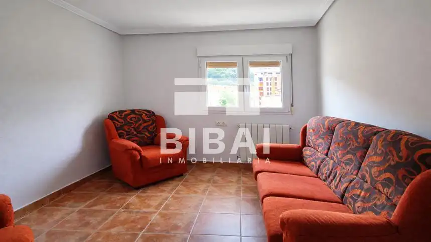 Schlafzimmer von Wohnung zum Verkauf in Arrasate / Mondragón mit Heizung, Abstellraum und Balkon