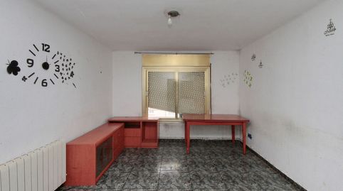 Foto 3 de Piso en venta en C/ Magnolies, La Plana del Pintor, Sabadell