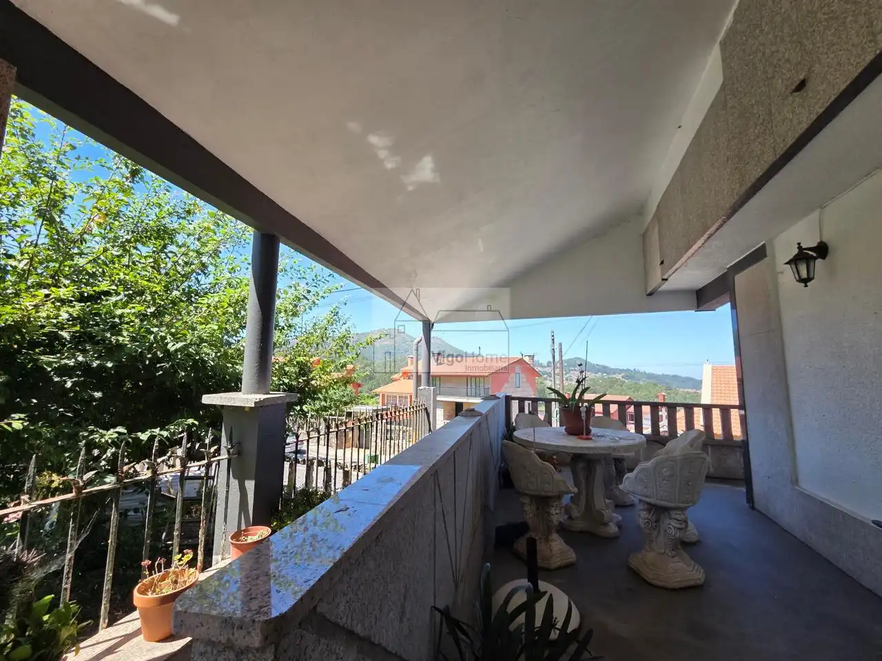 Terraza de Casa o chalet en venta en Vigo  con Calefacción y Jardín privado