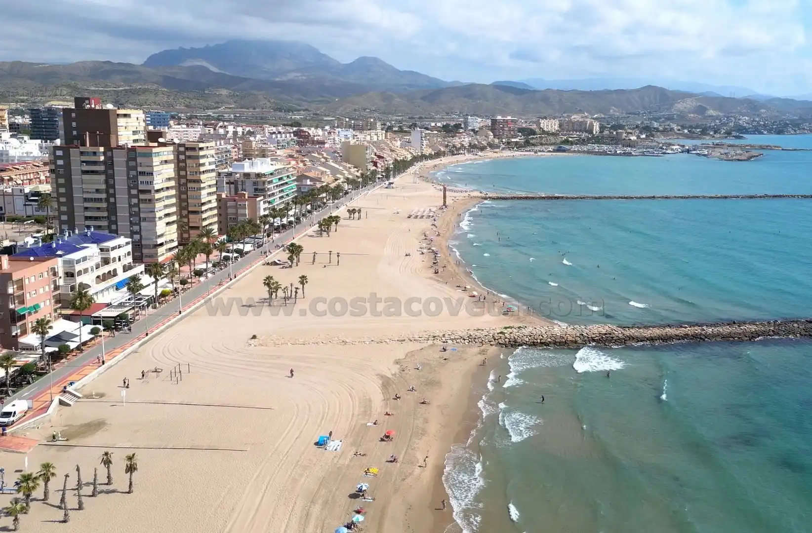 Exterior view of Attic for sale in El Campello  with Air Conditioner, Storage room and Furnished