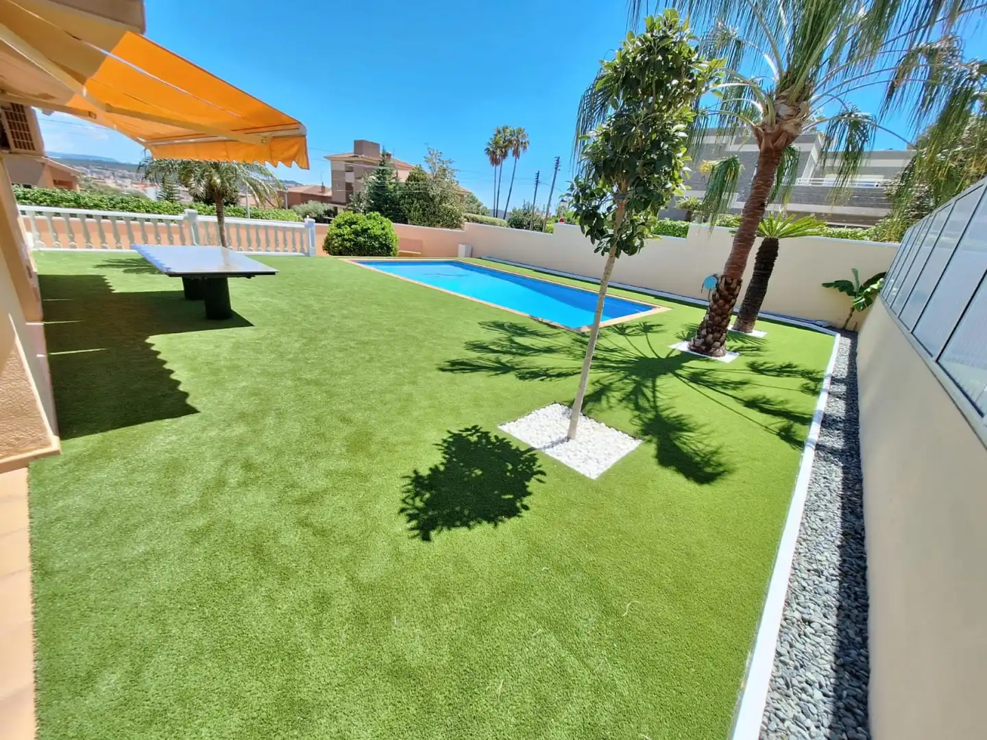 Swimming pool of Houses for sale in El Vendrell  with Heating and Swimming Pool
