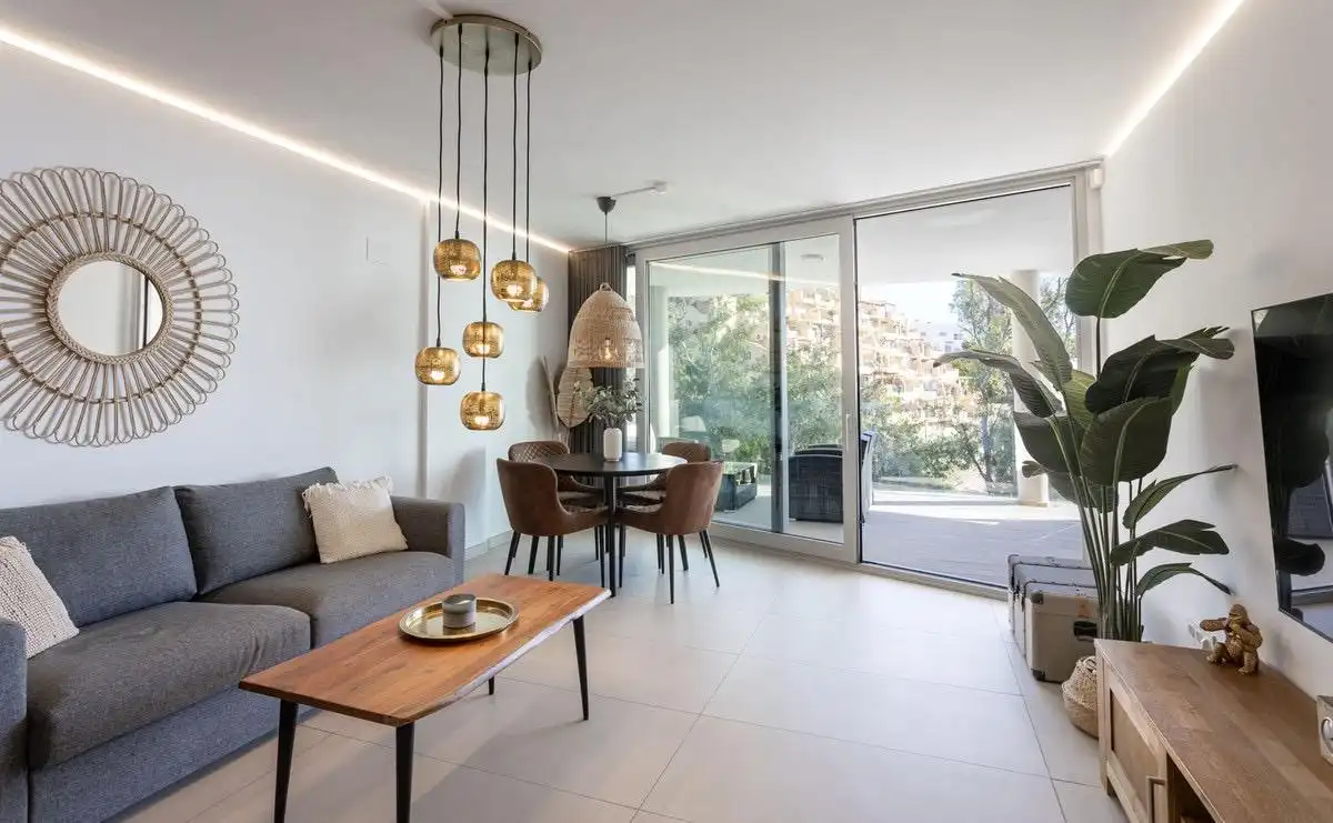 Apartament amb terrassa en venda a Avenida Avenida de Carvajal, 69, imagen 13