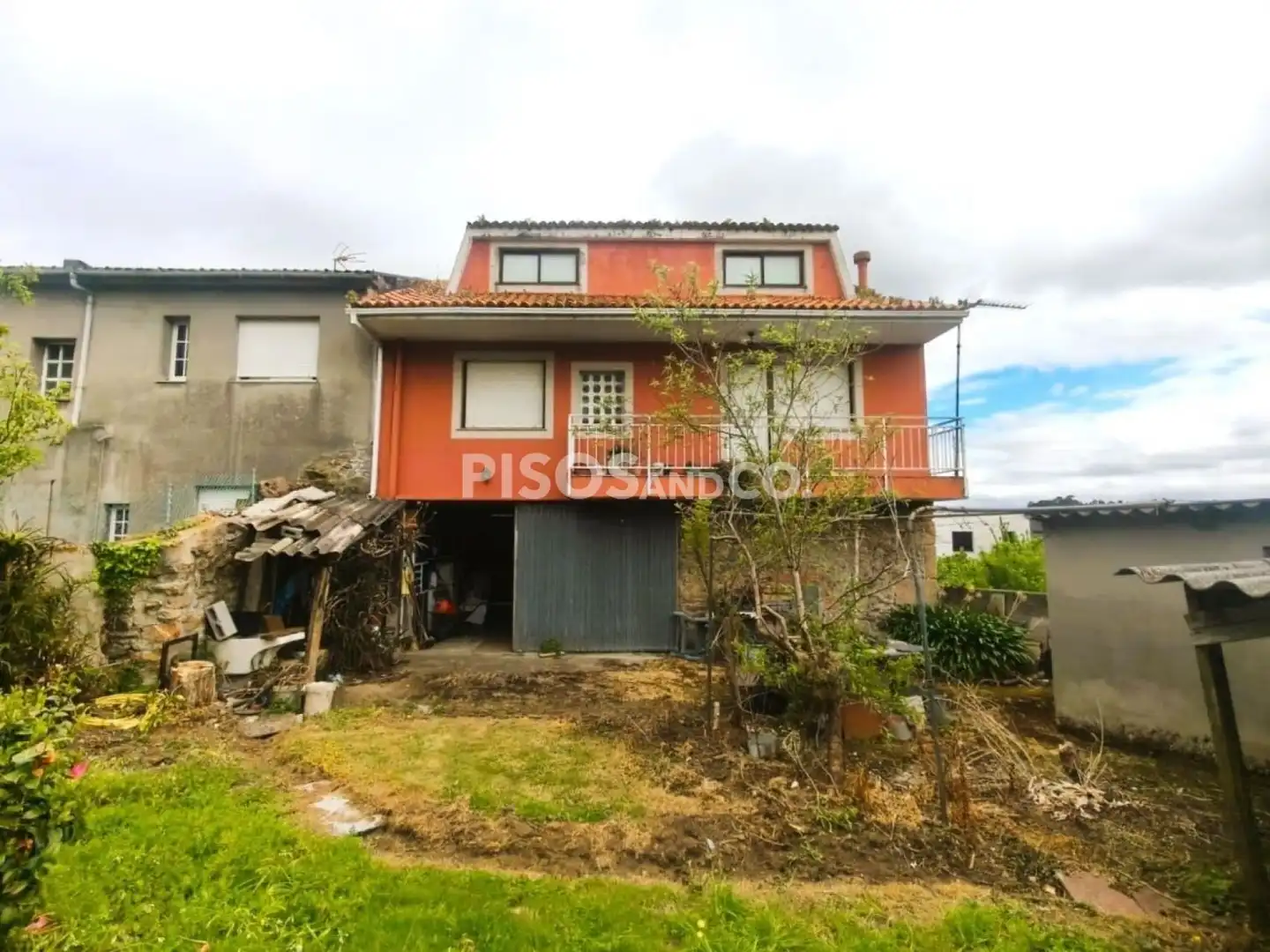 Vista exterior de Casa o chalet en venta en Culleredo con Calefacción, Terraza y Amueblado