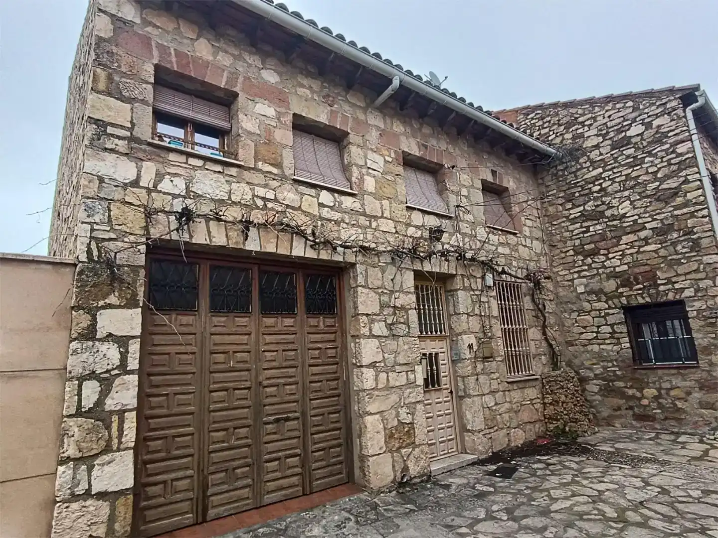 Vista exterior de Casa adosada en venda en Sigüenza
