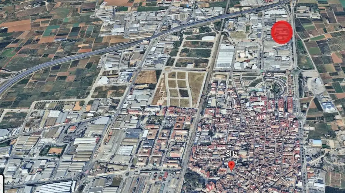 Terreny industrial en venda a Silla