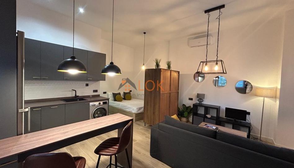 Photo 1 of Study to rent in Calle Pico de las Palomas, Los Guindos - Parque Mediterráneo - Santa Paula, Málaga