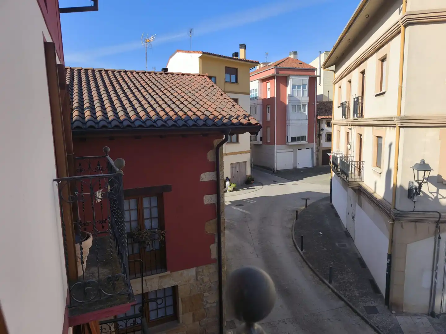 Exterior view of Detached homes for sale in Altsasu / Alsasua  with Balcony