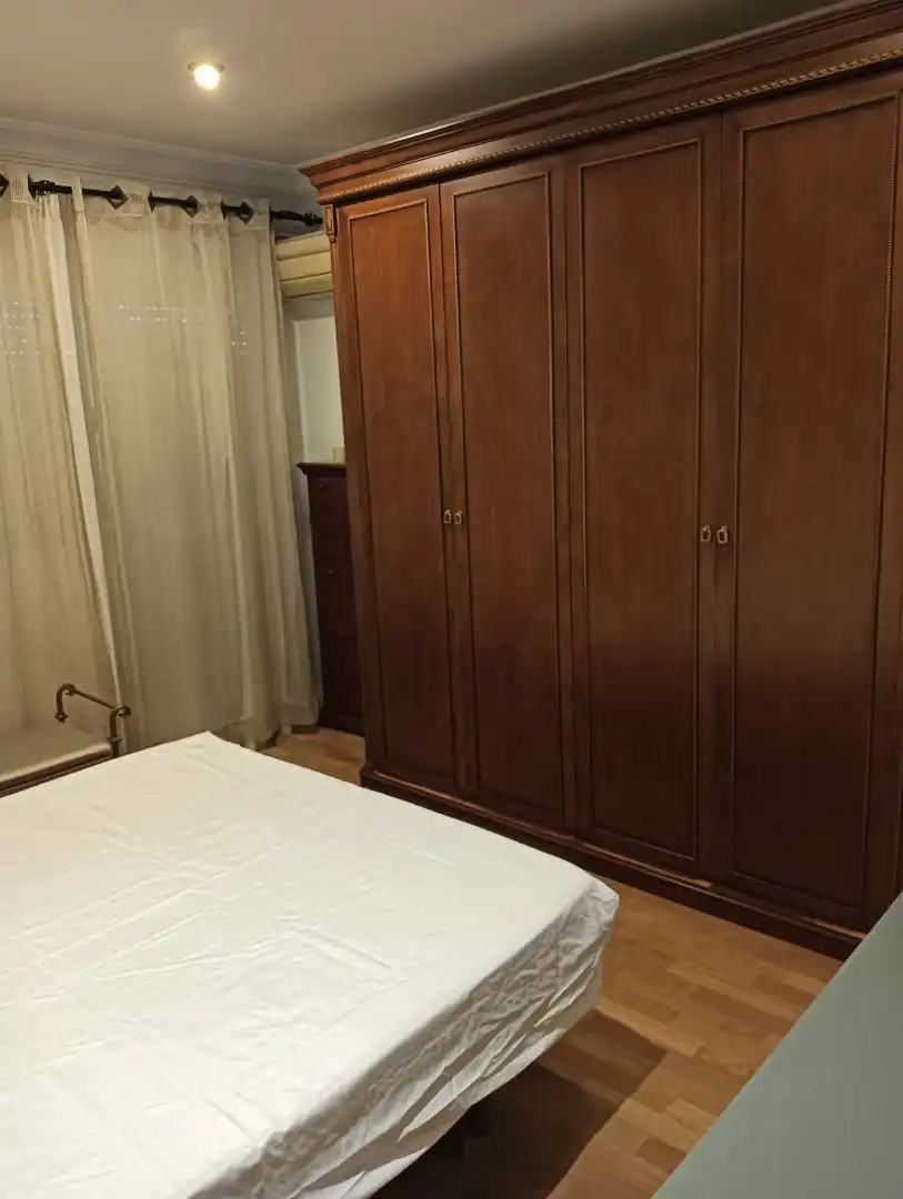 Bedroom of Flat for rent in Zaidín