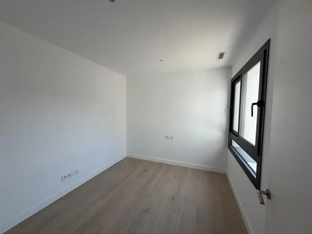 Habitación de Piso de alquiler en Palafrugell con Aire acondicionado, Calefacción y Terraza