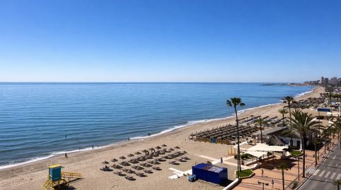 Foto 2 de Piso en venta en Paseo Marítimo Rey de España, Las Gaviotas - Carvajal, Fuengirola