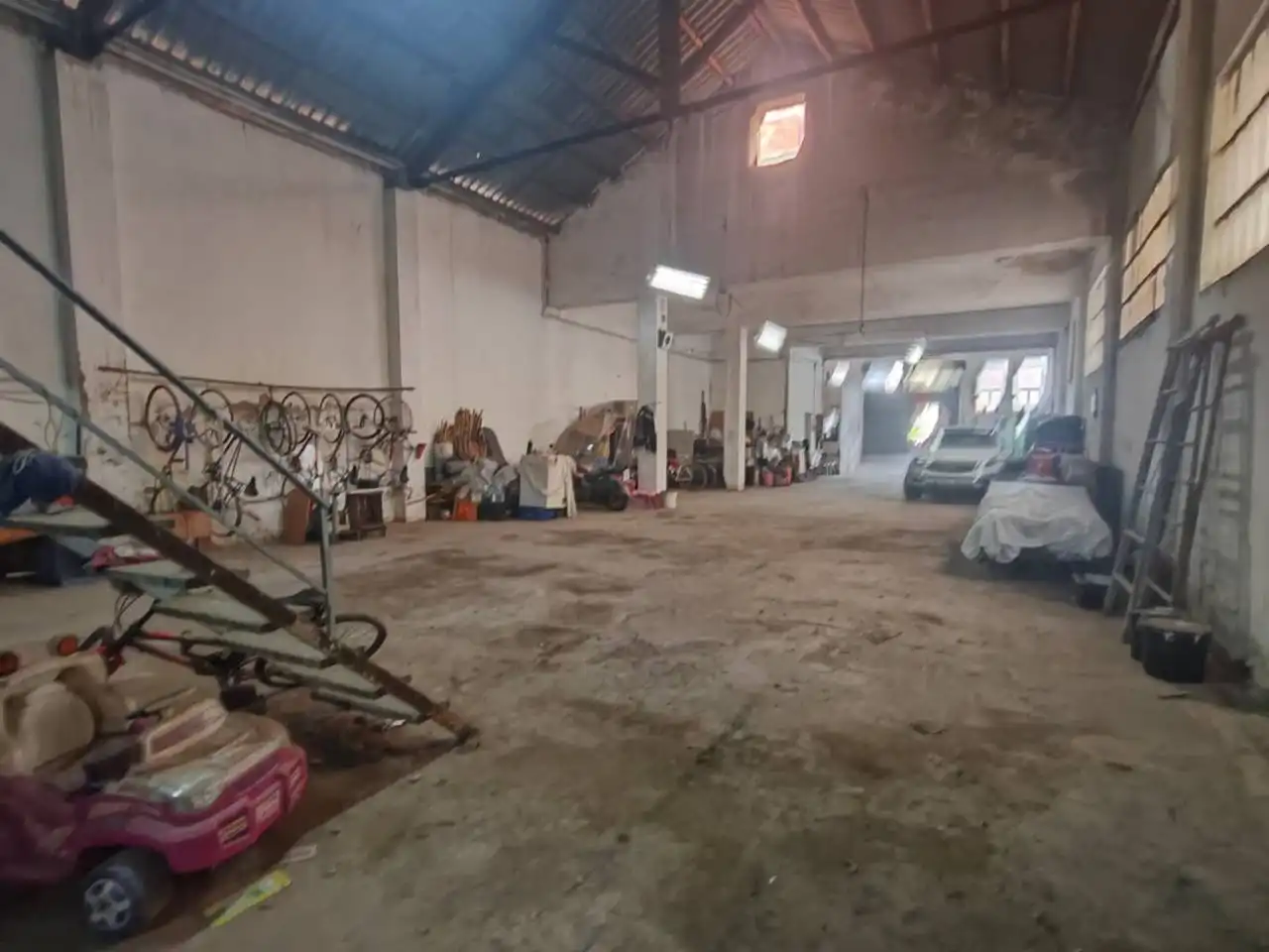 Fabrikhallen zum Verkauf in Vila-real