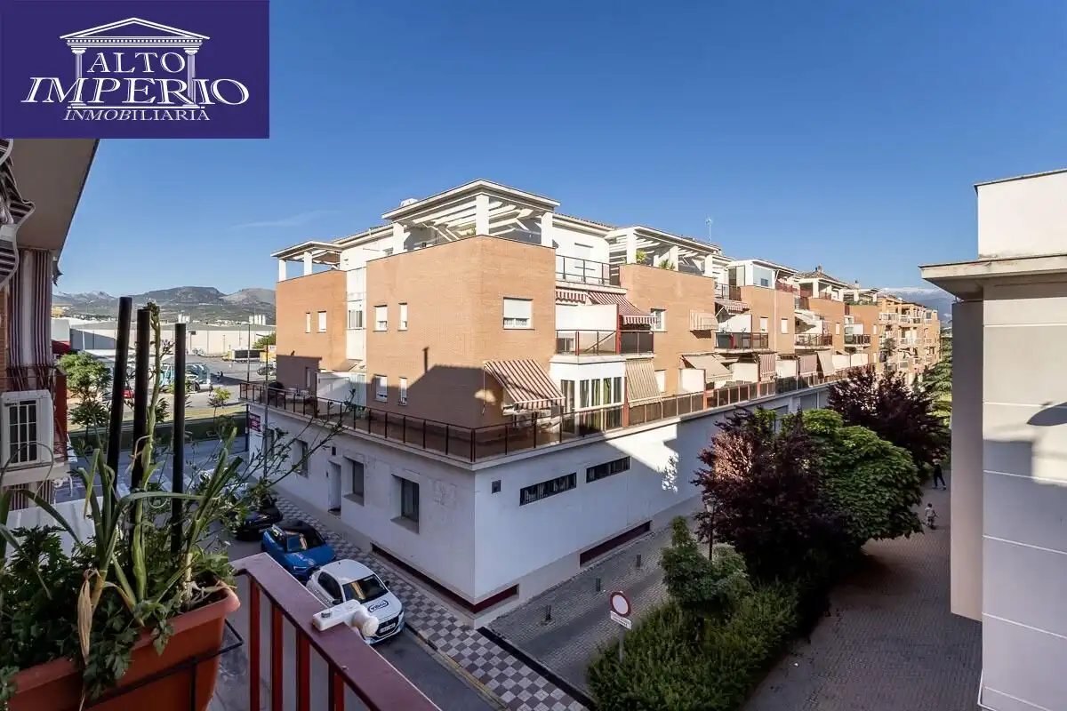 Piso en venta en Albolote, Granada