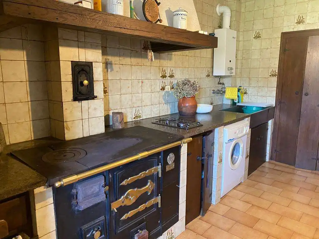 Cuina de Casa o xalet en venda en Berastegi amb Jardí privat i Traster