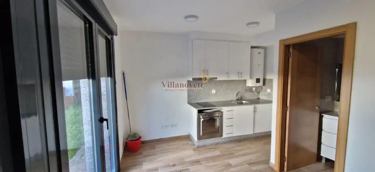 Kitchen of Apartments for rent in Vigo 