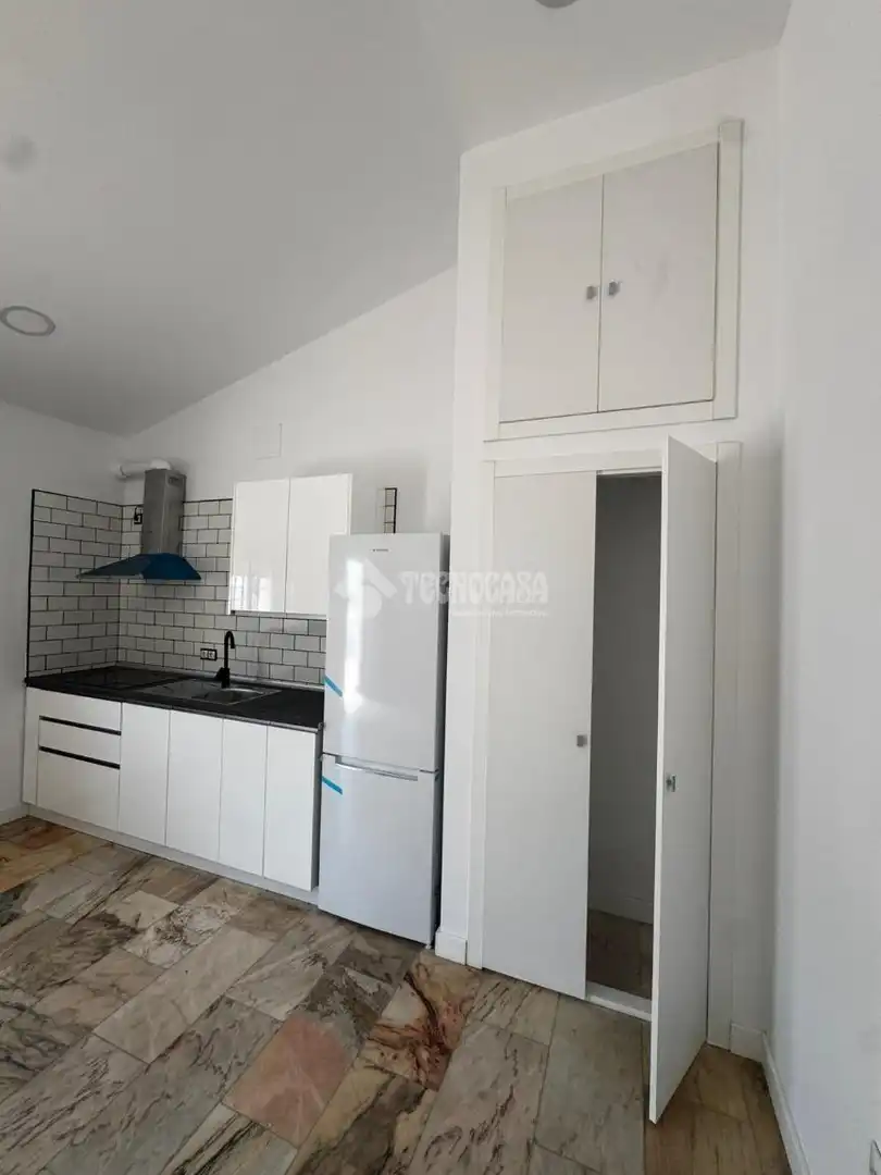 Küche von Wohnung zur Miete in La Rinconada mit Terrasse und Balkon