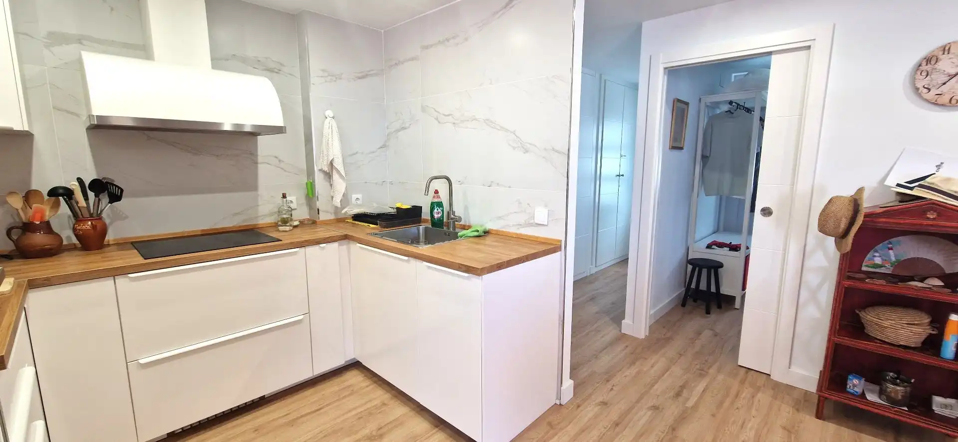Küche von Wohnung zur Miete in El Rompido mit Klimaanlage, Terrasse und Gemeinschaftspool