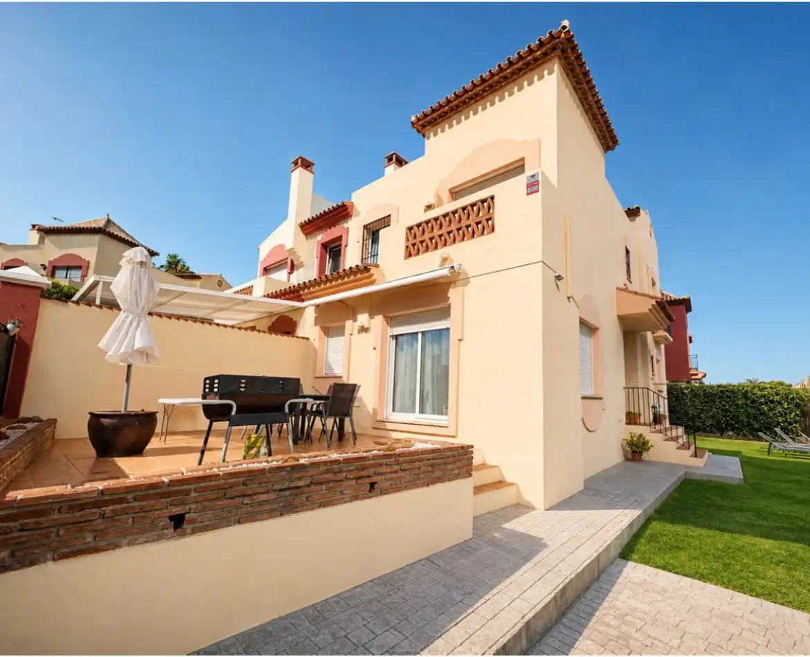 Exterior view of Houses for sale in Marbella  with Air Conditioner, Private garden and Terrace
