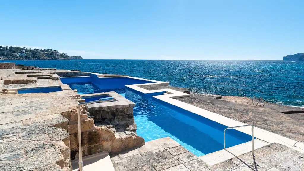 Piscina de Apartamento en venta en Calvià con Aire acondicionado, Terraza y Amueblado