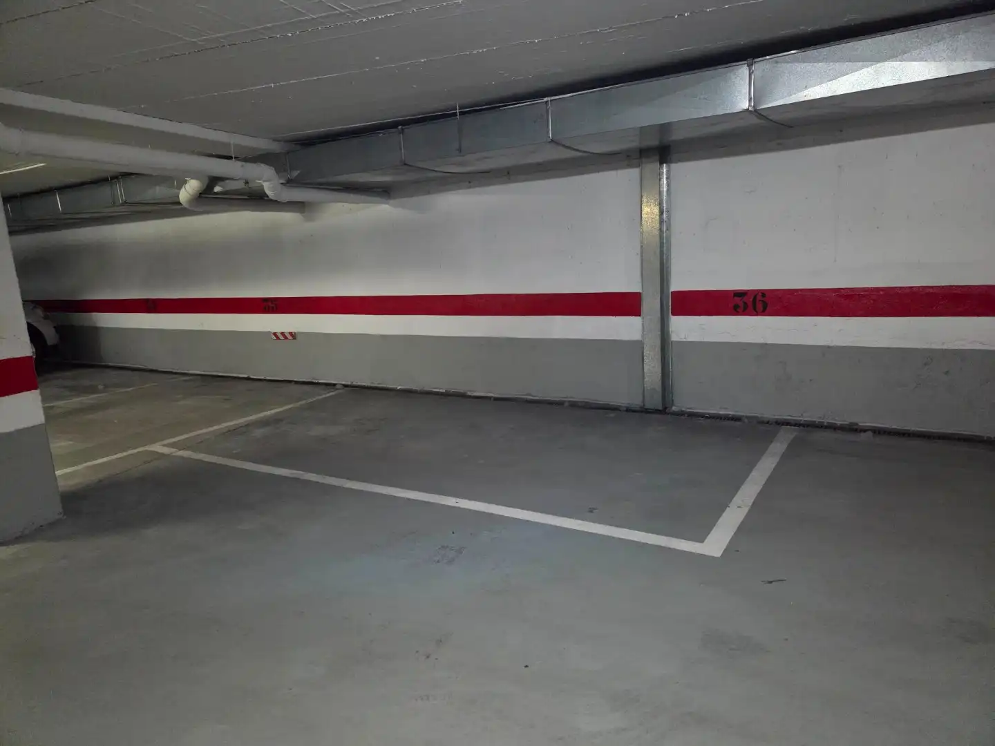 Parkplatz von Wohnung zum Verkauf in Burgos mit Heizung, Terrasse und Abstellraum