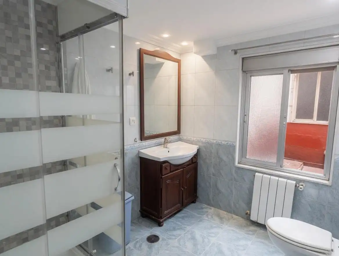 Bathroom of Flat for sale in Langreo  with Heating and Storage room