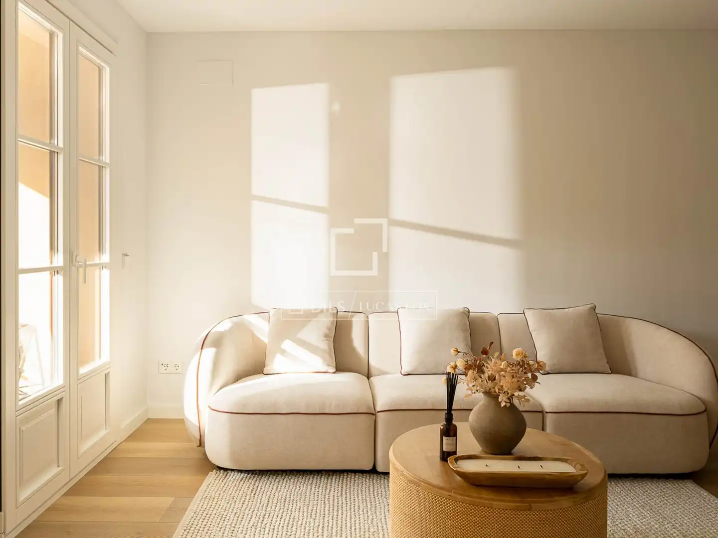 Living room of Flat for sale in Barcelona  with Air Conditioner, Terrace and Swimming Pool