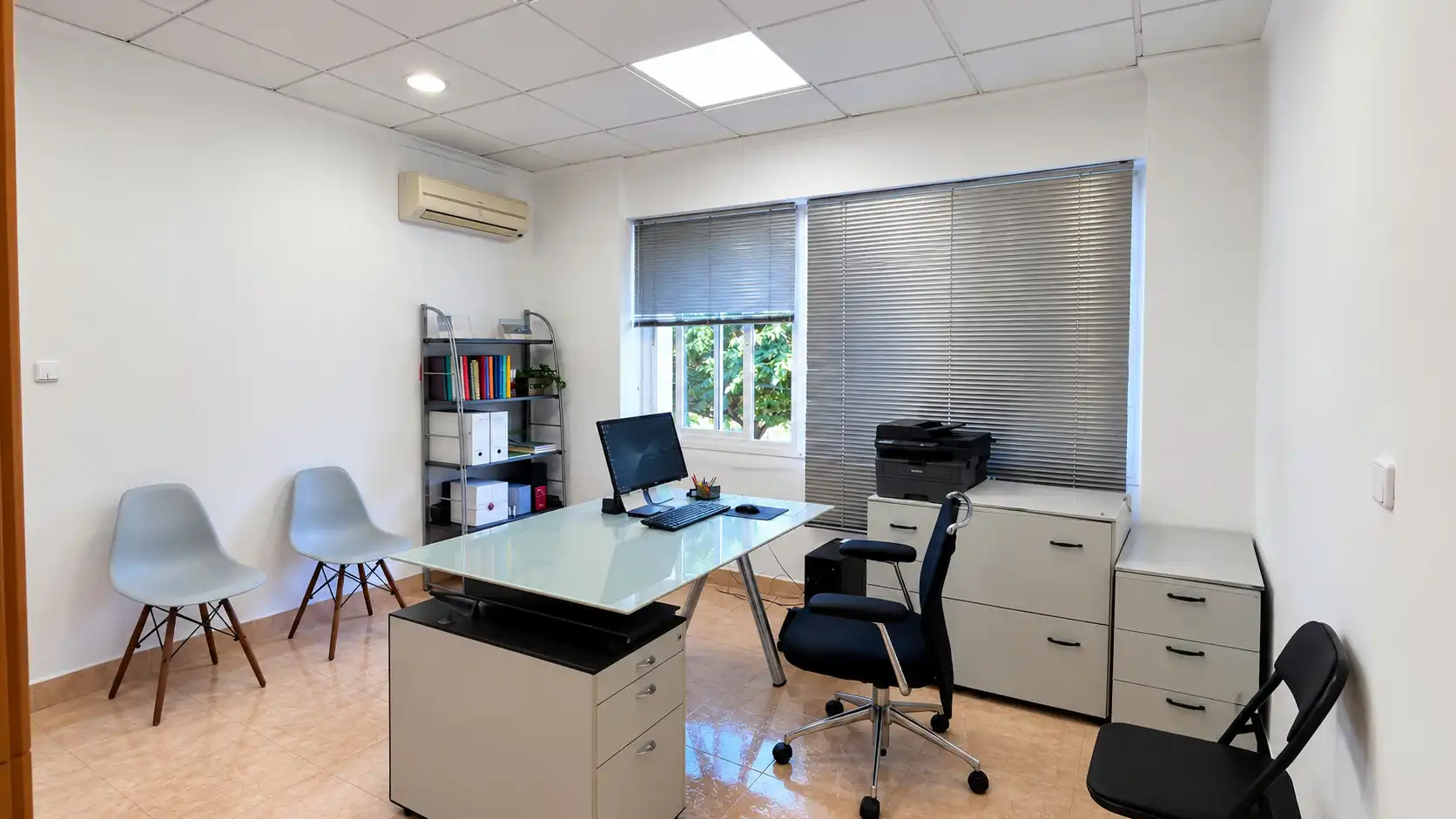 Local comercial en venta en Avenida Río Segura 2, imagen 4