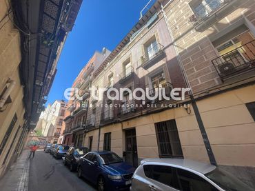Studio à louer à Calle San Isidro Labrador