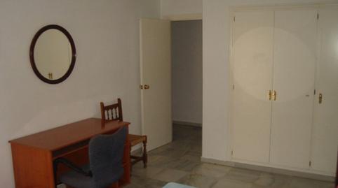 Foto 4 de Pis de lloguer a La Barriguilla, Málaga