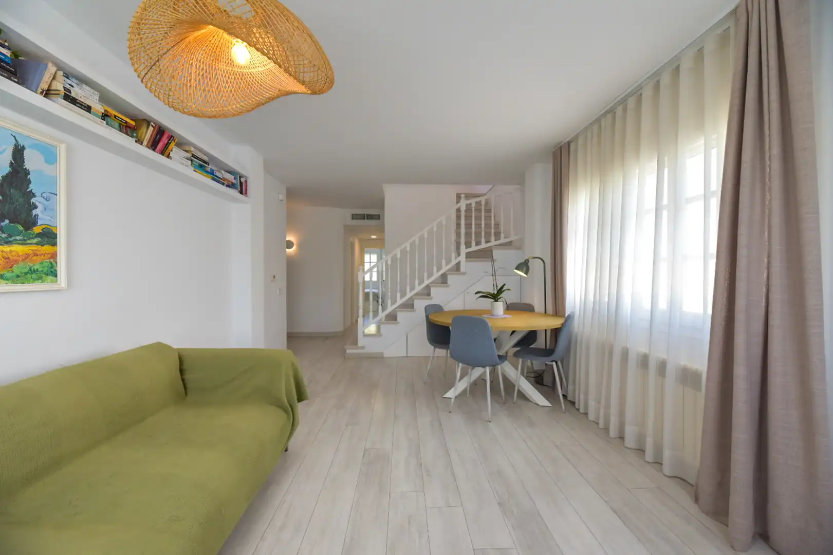 Sala d'estar de Dúplex en venda en Sant Pere de Ribes amb Aire condicionat, Calefacció i Parquet