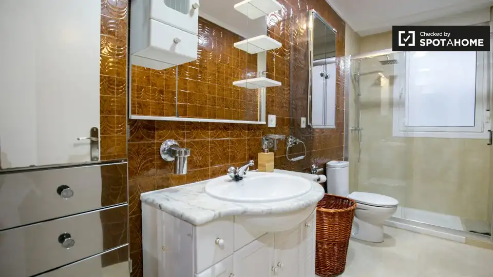Room in San Pedro de Deusto - La Ribera