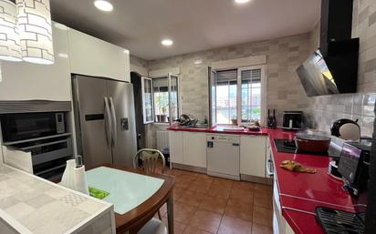 Kitchen of Flat for sale in Santander  with Terrace