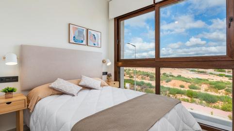 Foto 2 de Casa o xalet en venda a Calle Calpe, Los Balcones - Los Altos, Torrevieja