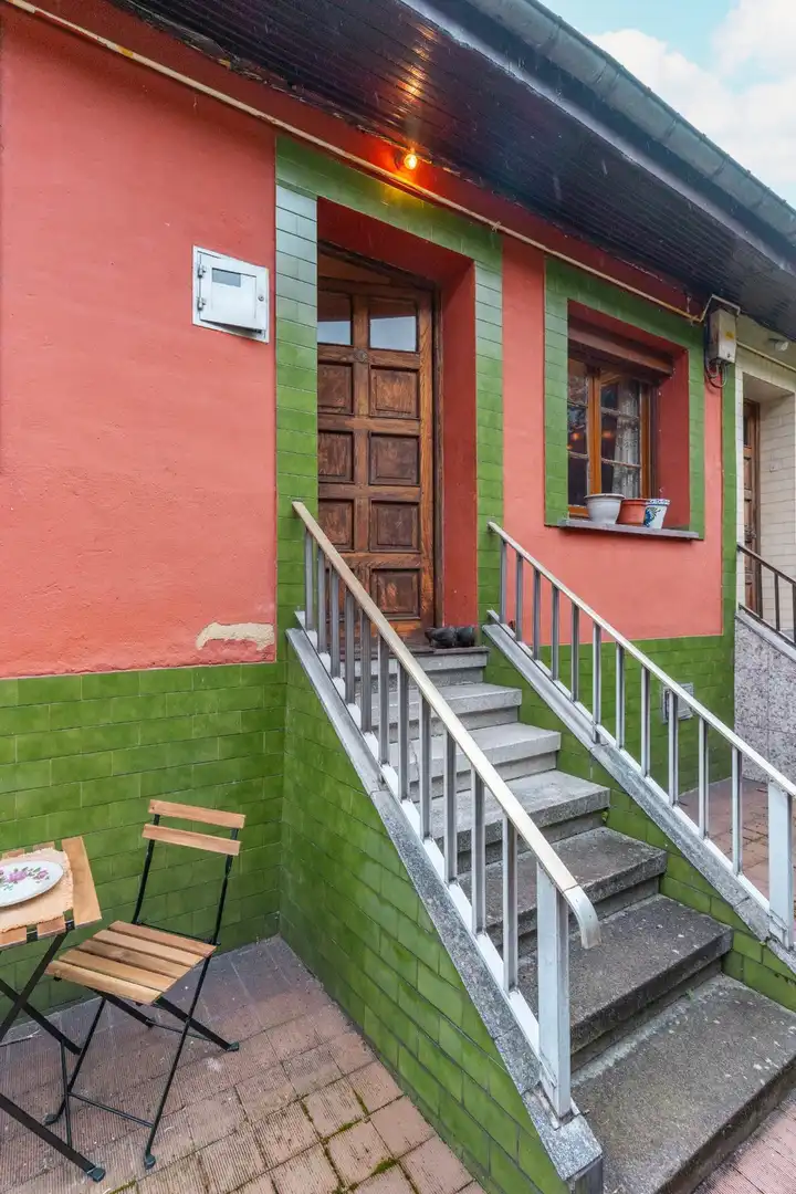 Vista exterior de Casa adosada en venta en Mieres (Asturias)