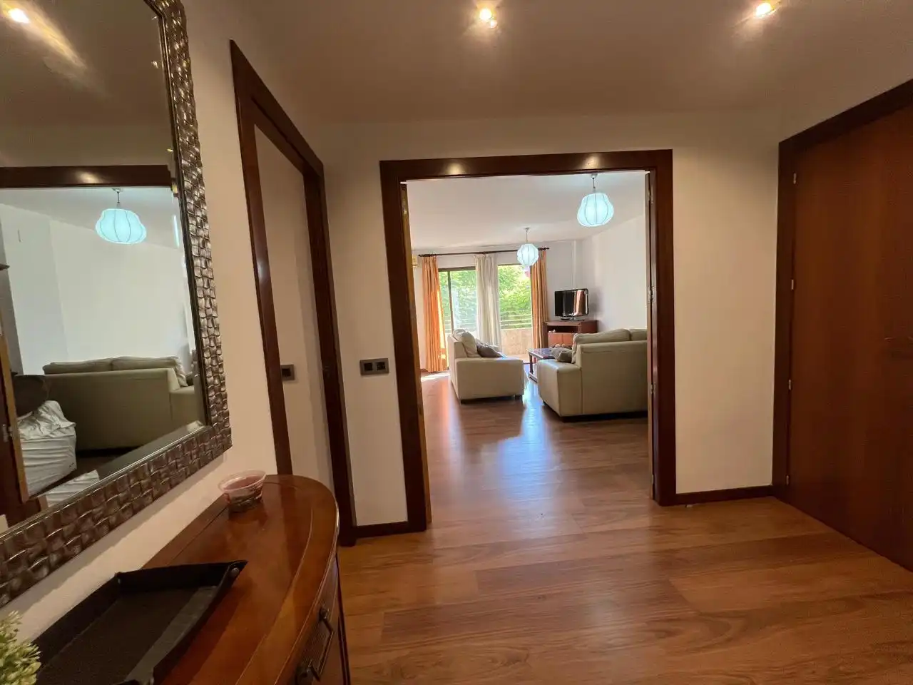 Wohnung zur Miete in calle de l'Arxiduc Carles, Vara de Quart