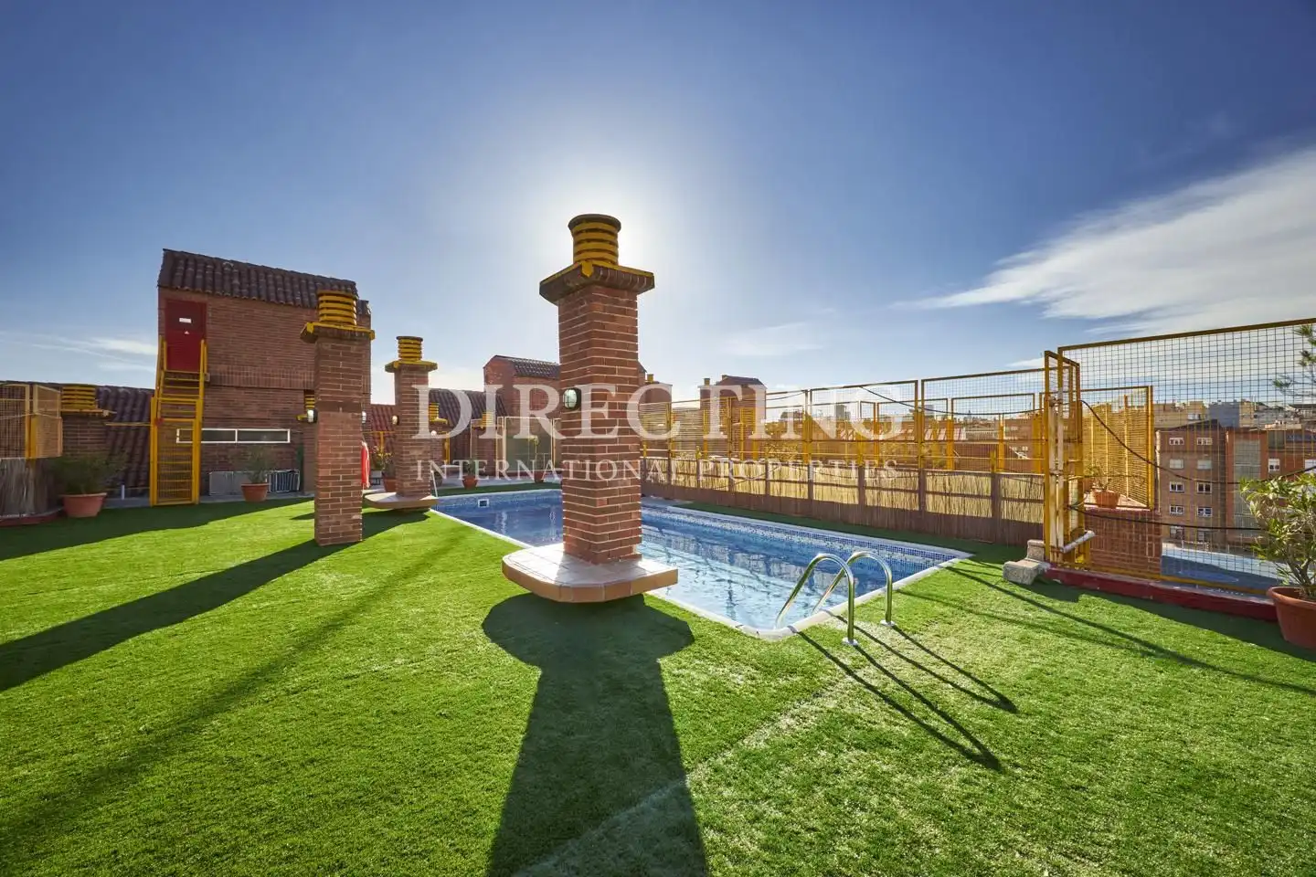 Vista exterior de Piso en venta en Madrid con Aire acondicionado, Calefacción y Parquet