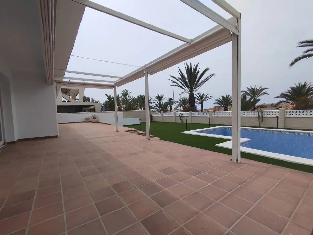 Terraza de Casa o chalet en venta en El Ejido con Aire acondicionado, Calefacción y Jardín privado