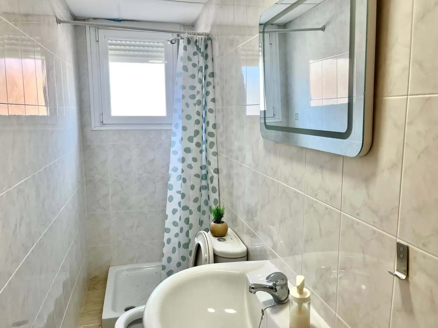 Baño de Piso en venta en Torreblanca con Aire acondicionado, Calefacción y Terraza