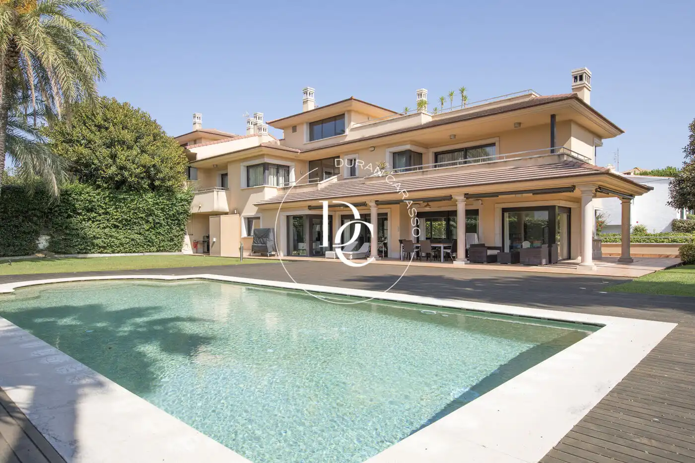 Garden of Houses for rent in Sitges  with Air Conditioner, Heating and Private garden