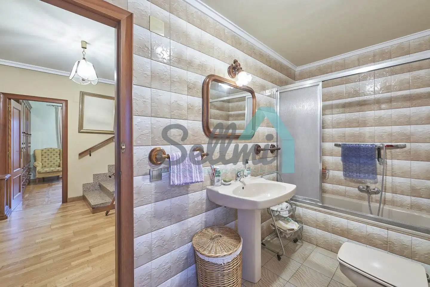 Bathroom of Houses for sale in Ribera de Arriba  with Heating, Private garden and Terrace