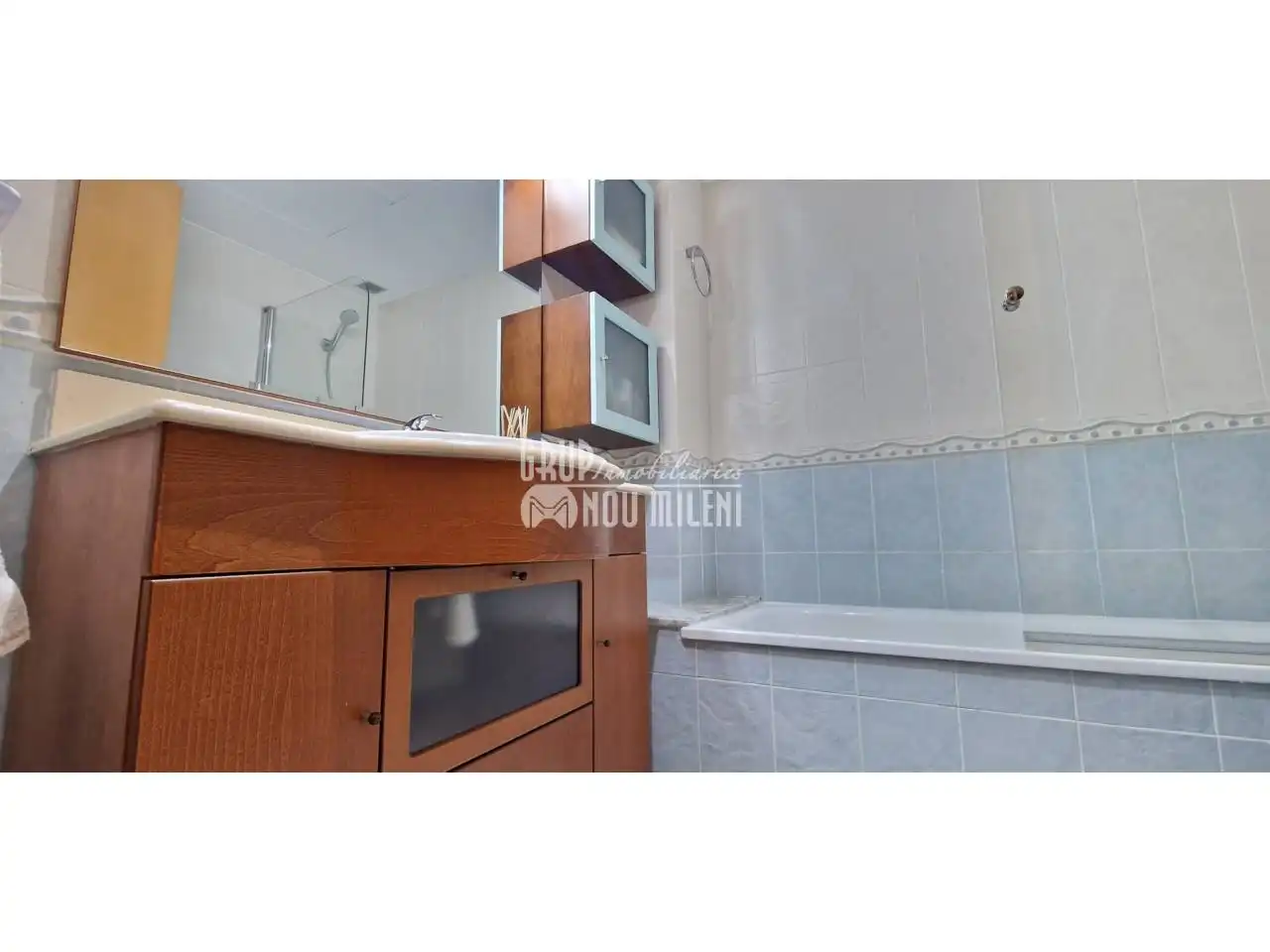 Badezimmer von Einfamilien-Reihenhaus zur Miete in Picanya, Valencia