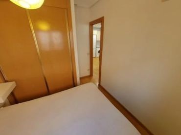 Flat with garden to rent in Calle de la Divina Pastora