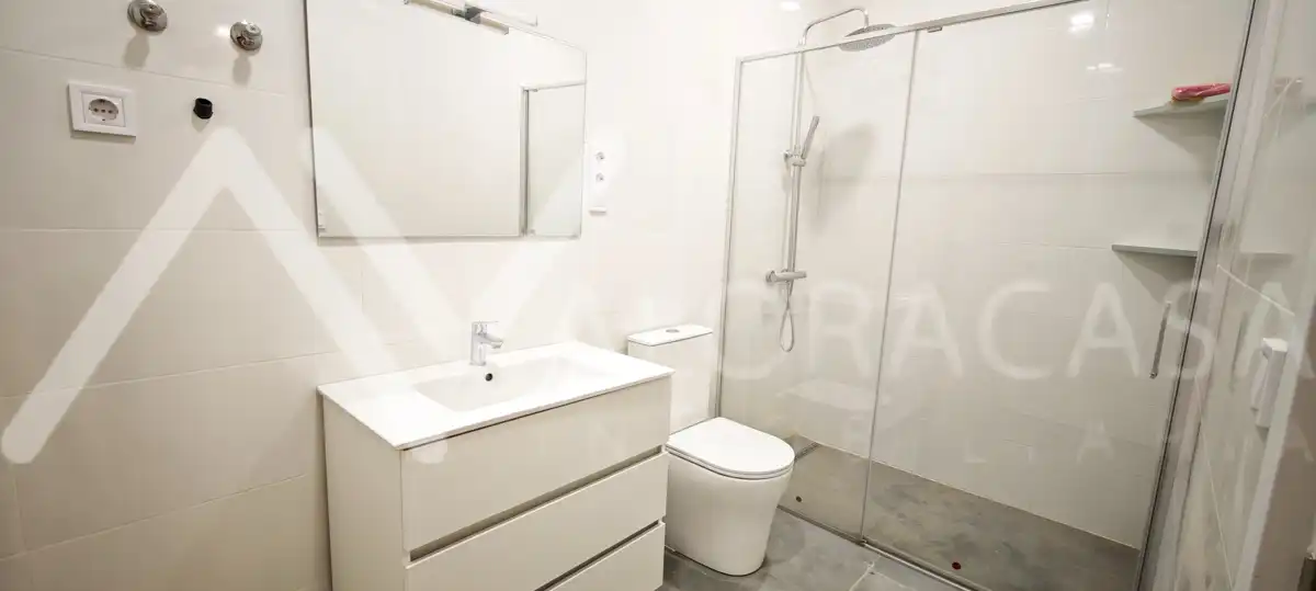 Bany de Pis en venda en Málaga Capital