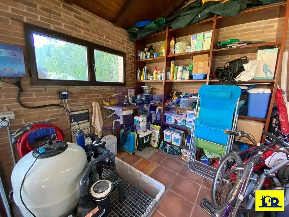 Houses for sale in Arcas del Villar  with Terrace, Storage room and Swimming Pool