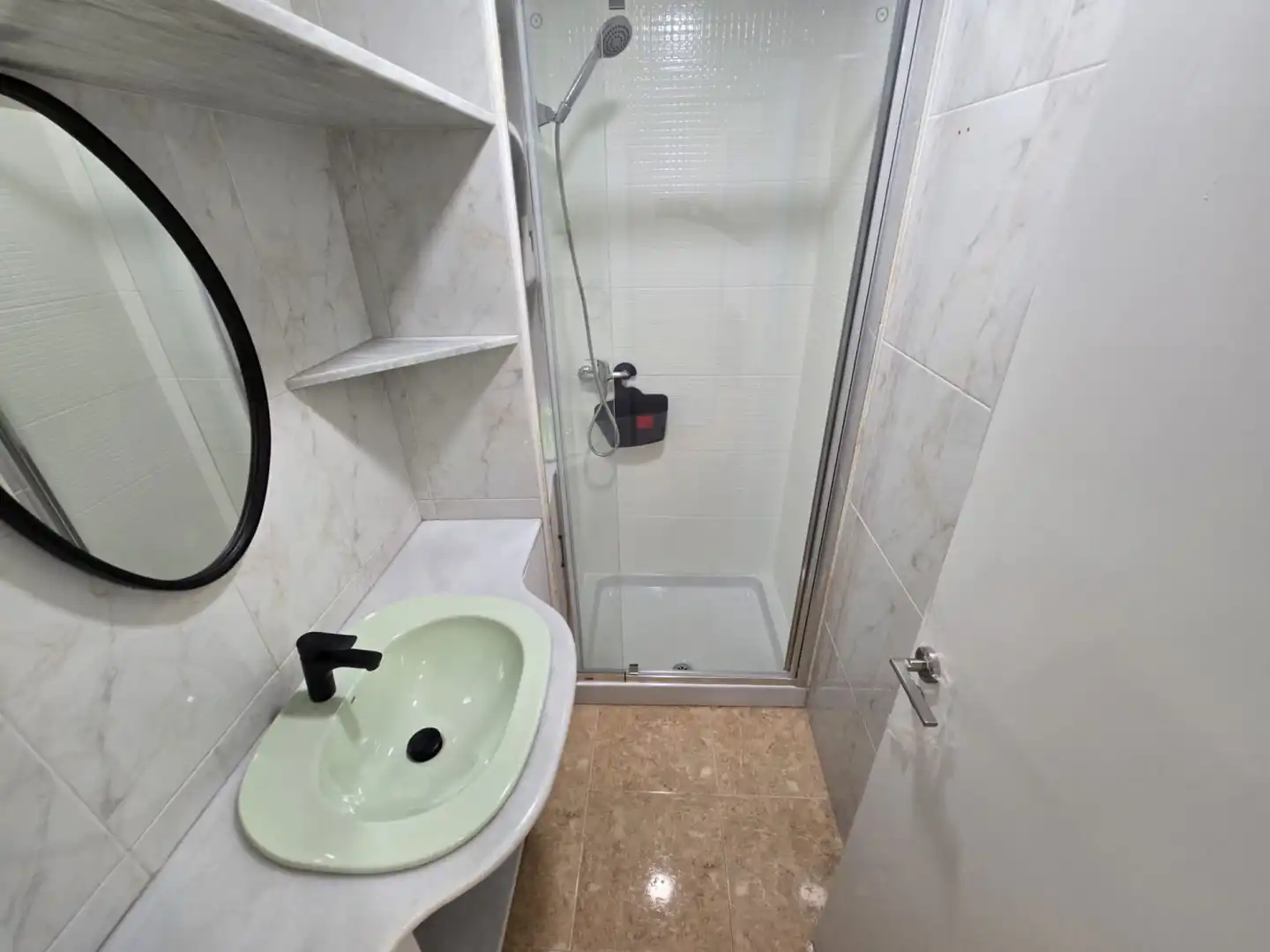 Baño de Piso en venta en Águilas con Balcón