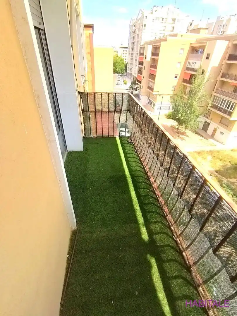 Balcony of Flat for sale in Zaragoza  with Storage room