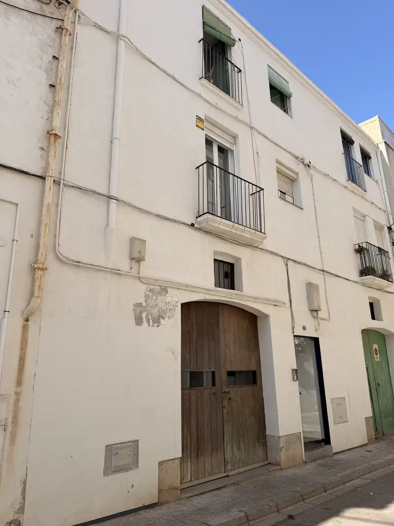 Vista exterior de Piso en venta en Vilanova i la Geltrú con Calefacción