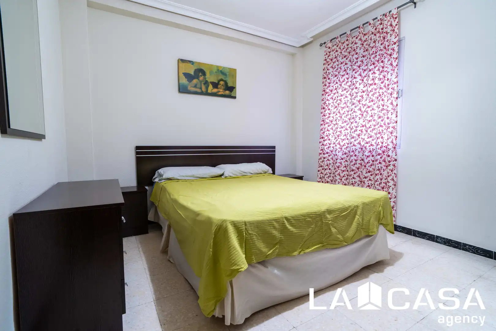 Habitación de Piso en venta en Dos Hermanas con Aire acondicionado, Terraza y Balcón