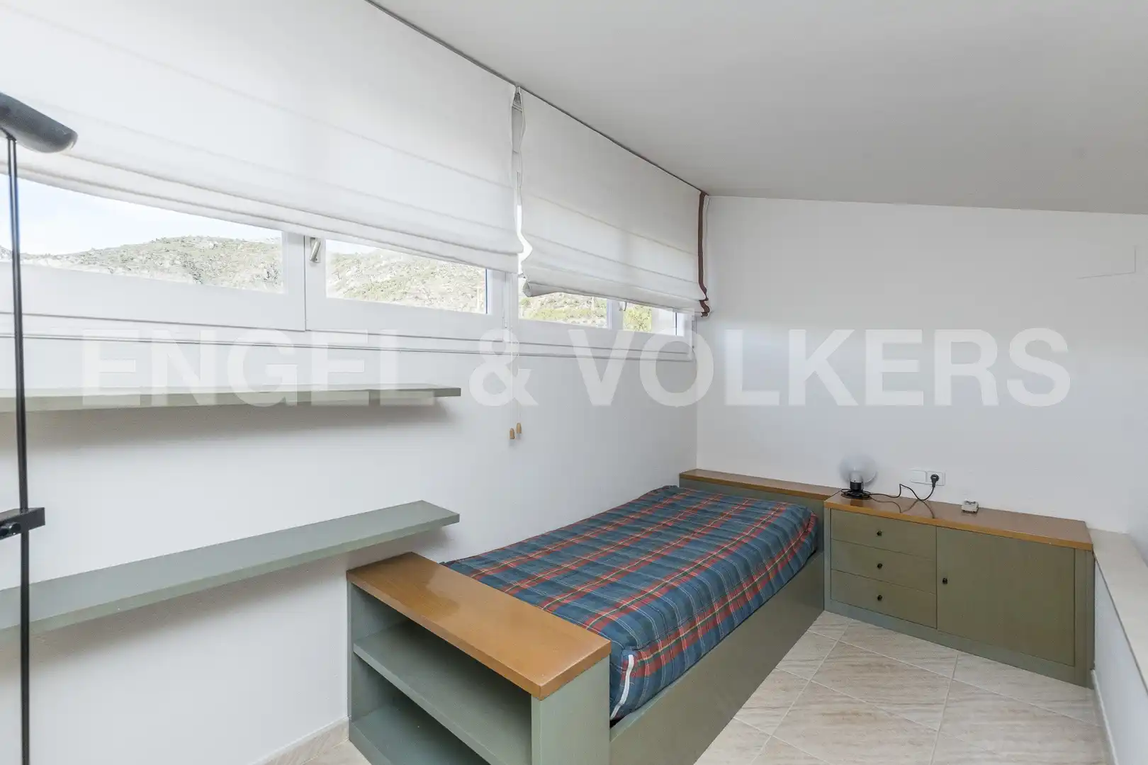 Dormitori de Casa o xalet en venda en Castelldefels amb Aire condicionat, Calefacció i Jardí privat
